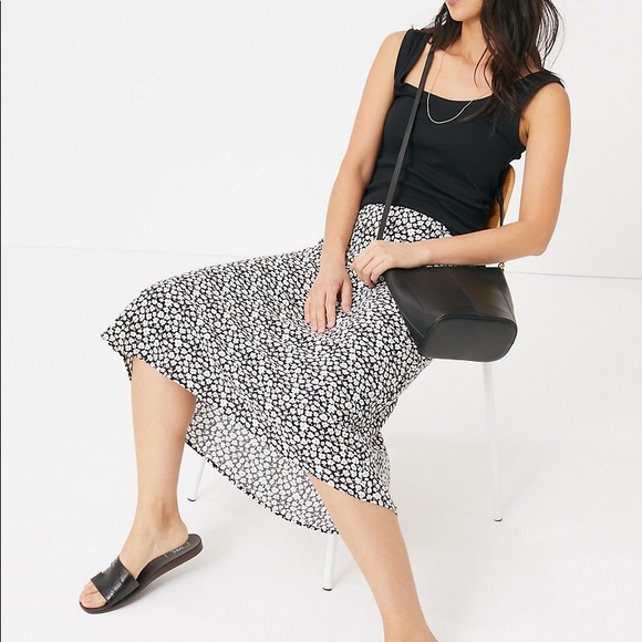 M&S Cotton Vest Top , Regular fit , Comfortable and breathable. - Picture 2 of 4